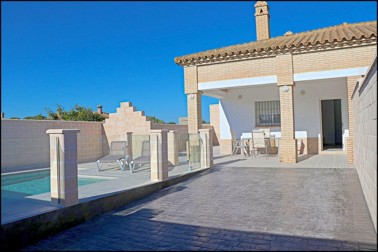 Chalet Penuelas Con Piscina Conil De La Frontera Zewnętrze zdjęcie