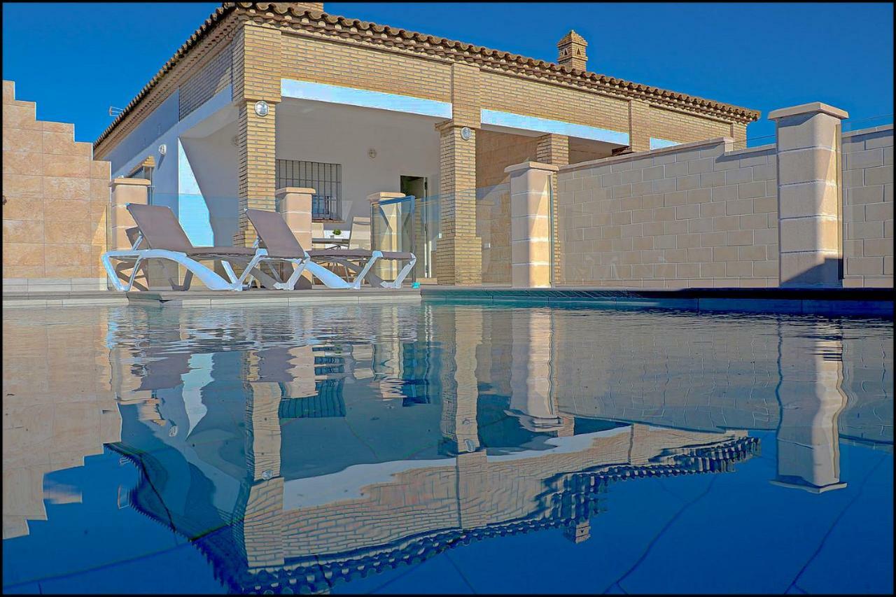 Chalet Penuelas Con Piscina Conil De La Frontera Zewnętrze zdjęcie